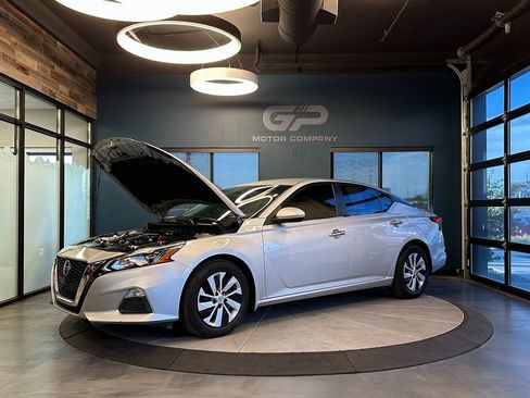 Used 2021 Nissan Altima 2.5 S w/ Driver Assist Package image 23