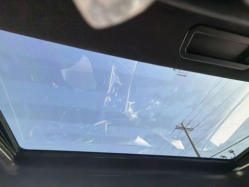 Used 2022 Dodge Challenger R/T Scat Pack w/ Driver Convenience Group image 24