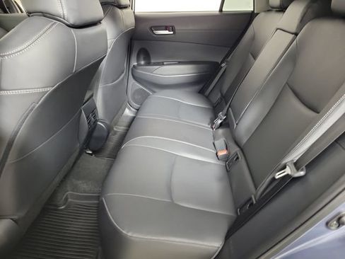 Used 2023 Toyota Corolla Cross XLE w/ Convenience Package FWD image 12
