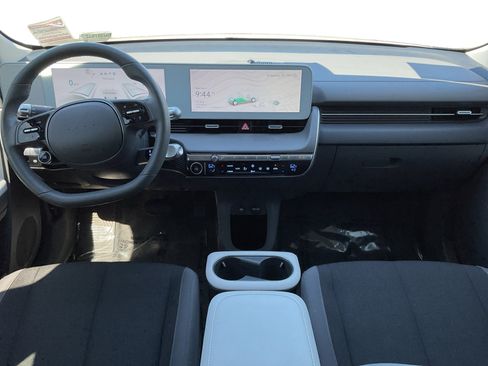 Used 2024 Hyundai Ioniq 5 SEL RWD image 10
