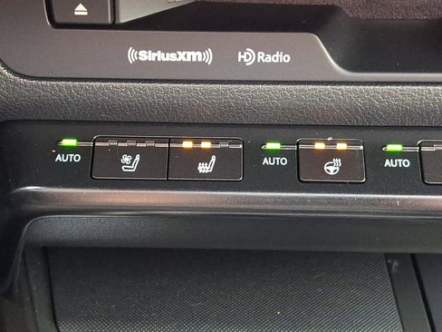 Used 2019 Lexus UX 250h w/ Premium Package image 25