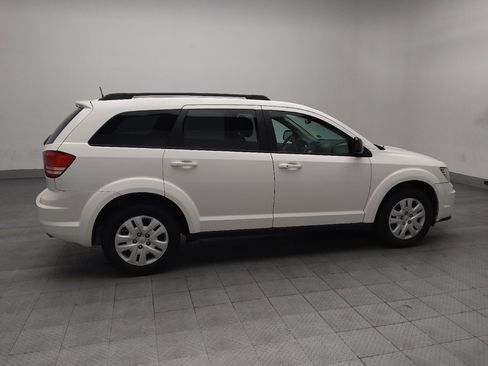 Used 2019 Dodge Journey SE image 10