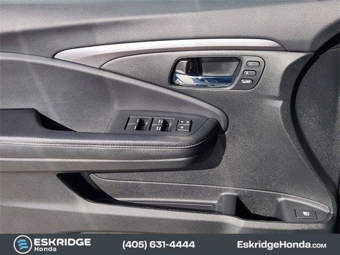 Used 2023 Honda Ridgeline RTL image 24