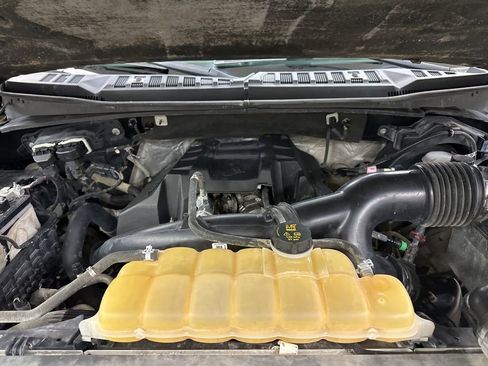 Used 2015 Ford F150 XLT w/ Equipment Group 302A Luxury image 17