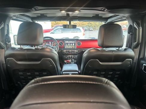 Used 2019 Jeep Wrangler Unlimited Rubicon image 16