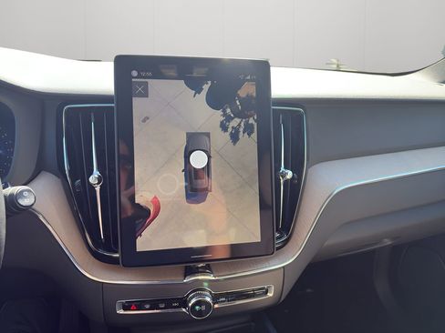 New 2026 Volvo XC60 B5 Plus w/ Protection Package Premier image 7