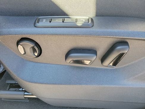 New 2026 Volkswagen Atlas Cross Sport SEL Premium R-Line image 20