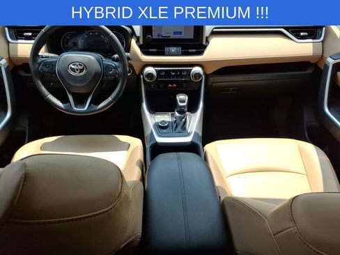 Used 2023 Toyota RAV4 XLE Premium AWD/4WD image 11
