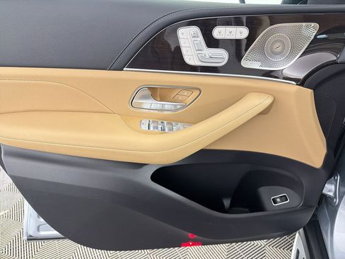 New 2026 Mercedes-Benz GLE 580 4MATIC image 13