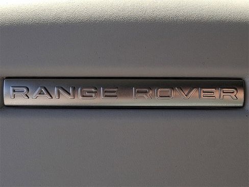 New 2025 Land Rover Range Rover Sport Dynamic SE image 23