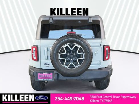 Used 2023 Ford Bronco Outer Banks AWD/4WD image 8