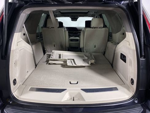 Certified 2023 Cadillac Escalade Sport Platinum image 16