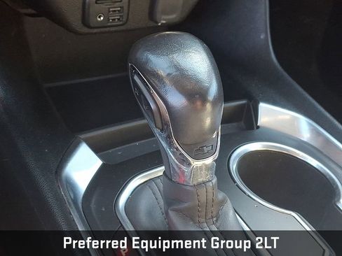 Used 2021 Chevrolet Traverse RS AWD/4WD image 15