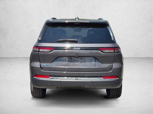 Used 2024 Jeep Grand Cherokee Limited 4xe w/ Luxury Tech Group II AWD/4WD image 6