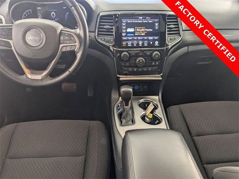 Certified 2021 Jeep Grand Cherokee Laredo image 26