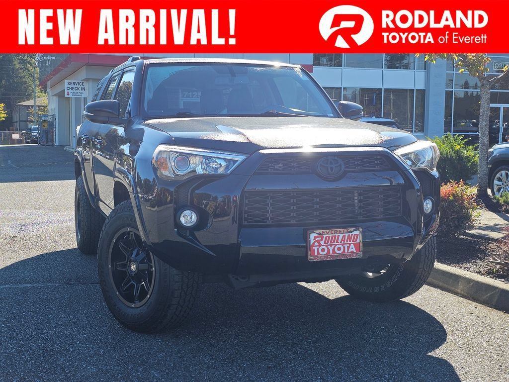 Used 2019 Toyota 4Runner SR5 Premium AWD/4WD image 1