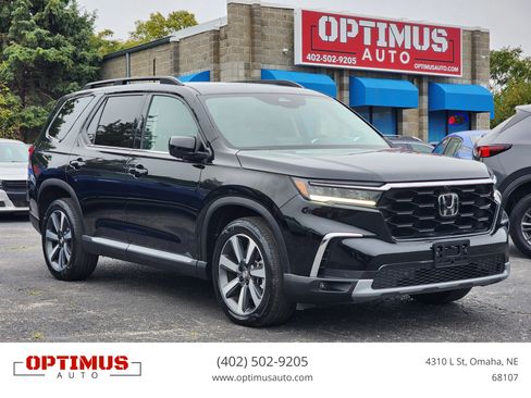 Used 2023 Honda Pilot Elite image 1