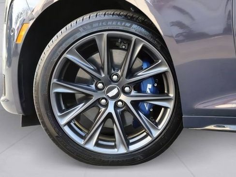 Used 2025 Cadillac CT5 Sport w/ Technology Package image 9