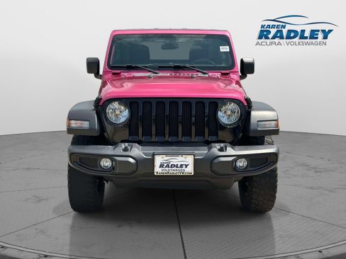 Used 2022 Jeep Wrangler Sport AWD/4WD image 6