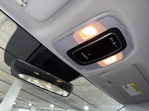 Used 2021 Hyundai Elantra SEL w/ Convenience Package image 30