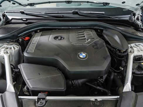 Certified 2022 BMW 530i w/ Premium Package image 30