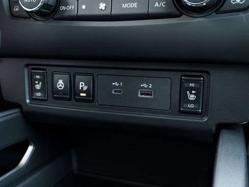 New 2025 Nissan Frontier SV w/ SV Convenience Package image 19