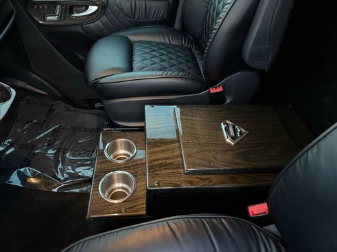 Used 2021 Mercedes-Benz Sprinter 3500 w/ Comfort Plus Package image 28