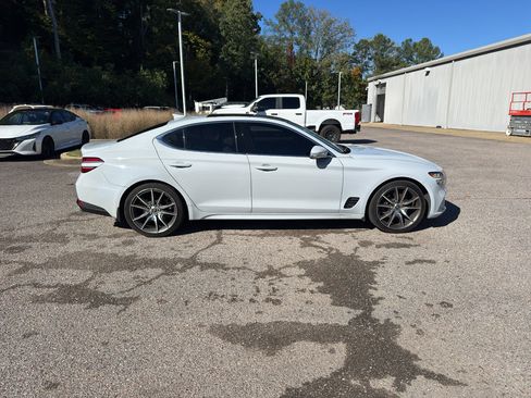 Used 2022 Genesis G70 2.0T w/ Prestige Package image 3