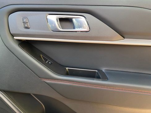 New 2026 Ford Explorer ST image 22