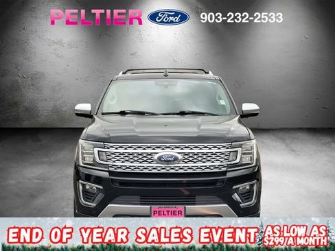 Used 2019 Ford Expedition Platinum image 2