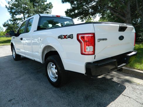 Used 2017 Ford F150 XL w/ Equipment Group 101A Mid AWD/4WD image 6