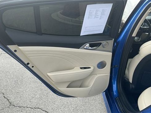 Certified 2023 Kia Stinger GT2 image 13