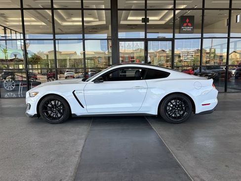 Used 2020 Ford Mustang Shelby GT350 w/ Technology Package RWD image 2