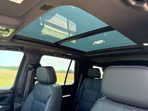 Used 2021 Chevrolet Tahoe RST RWD image 21