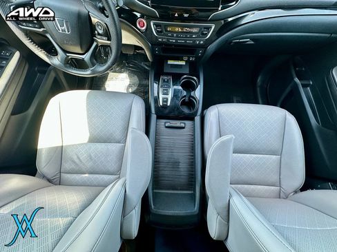 Used 2023 Honda Passport Elite image 36