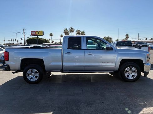 Used 2018 Chevrolet Silverado 1500 LT w/ All Star Edition RWD image 9