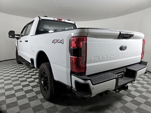 Used 2023 Ford F250 XL w/ STX Appearance Package image 7