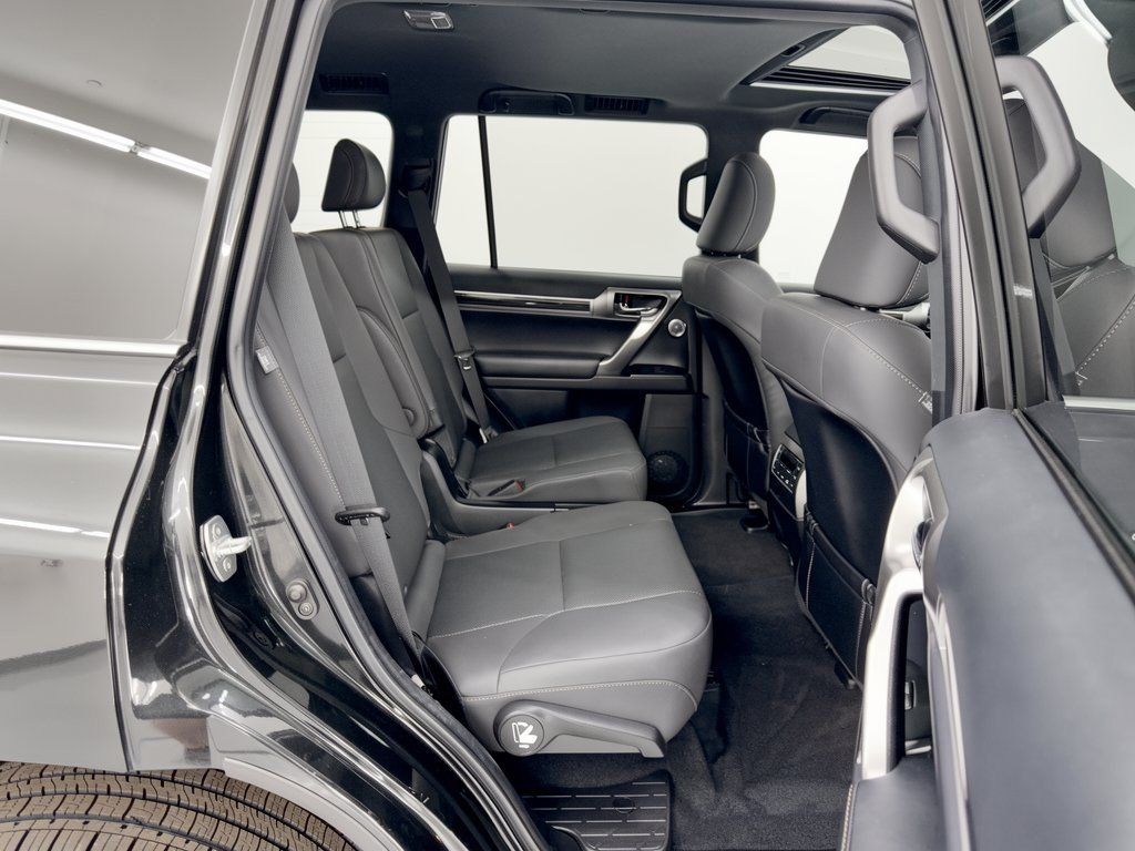 Certified 2023 Lexus GX 460 Premium AWD/4WD image 30