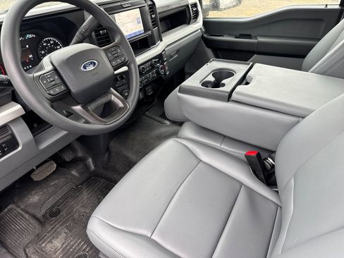 New 2025 Ford F350 XL w/ XL Chrome Package image 10
