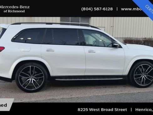 Used 2023 Mercedes-Benz GLS 450 4MATIC image 3