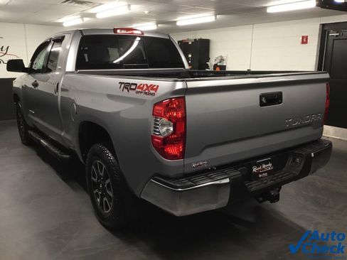 Used 2017 Toyota Tundra SR5 image 7