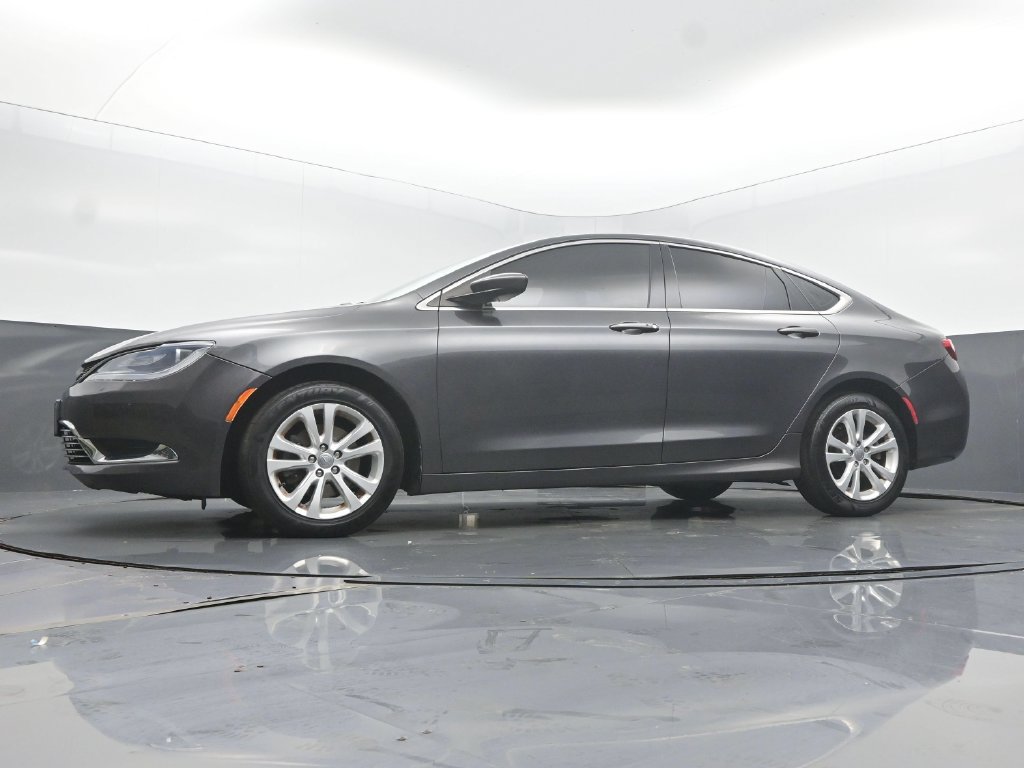 Used 2015 Chrysler 200 Limited w/ Convenience Group FWD image 55
