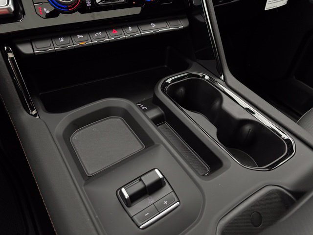 New 2026 GMC Sierra 2500 AT4 w/ AT4 Premium Plus Package AWD/4WD image 25