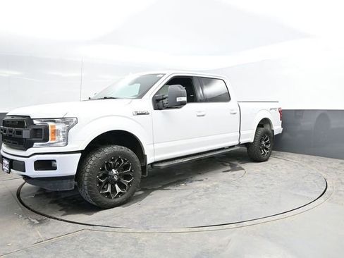Used 2018 Ford F150 XLT w/ Equipment Group 302A Luxury image 4