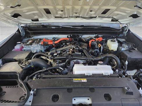 Certified 2025 Toyota Tacoma TRD Sport image 17