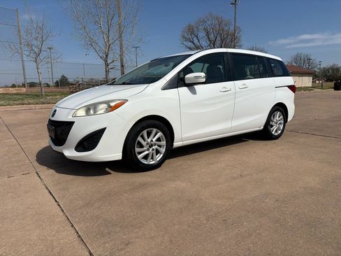 Used 2015 MAZDA MAZDA5 Sport image 2