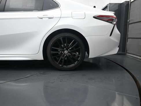 Used 2023 Toyota Camry XSE w/ Navigation Package FWD image 14