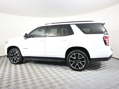 Used 2022 Chevrolet Tahoe RST w/ Luxury Package AWD/4WD image 3