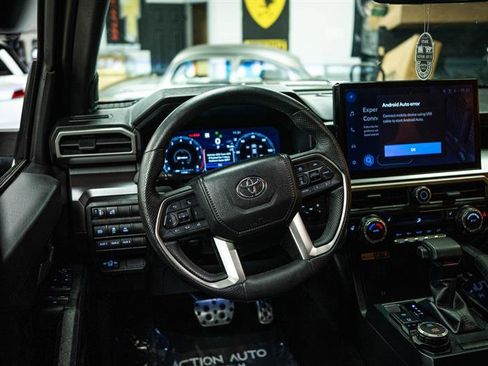 Used 2024 Toyota Tacoma TRD Sport w/ TRD Sport Upgrade Package image 15