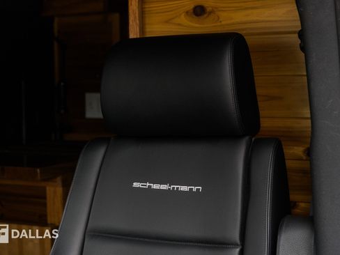 Used 2022 Mercedes-Benz Sprinter 2500 image 30